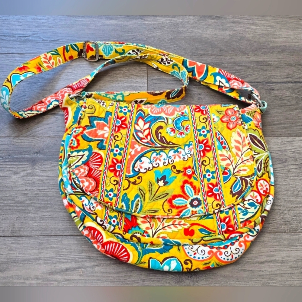 Vera Bradley Retro Eloise Hipster Provencal Yellow Paisely Crossbody Floral Boho